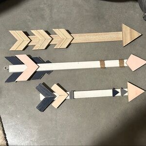 Hobby Lobby Wooden Arrow Wall Decor Set - Natural, Pink, Navy